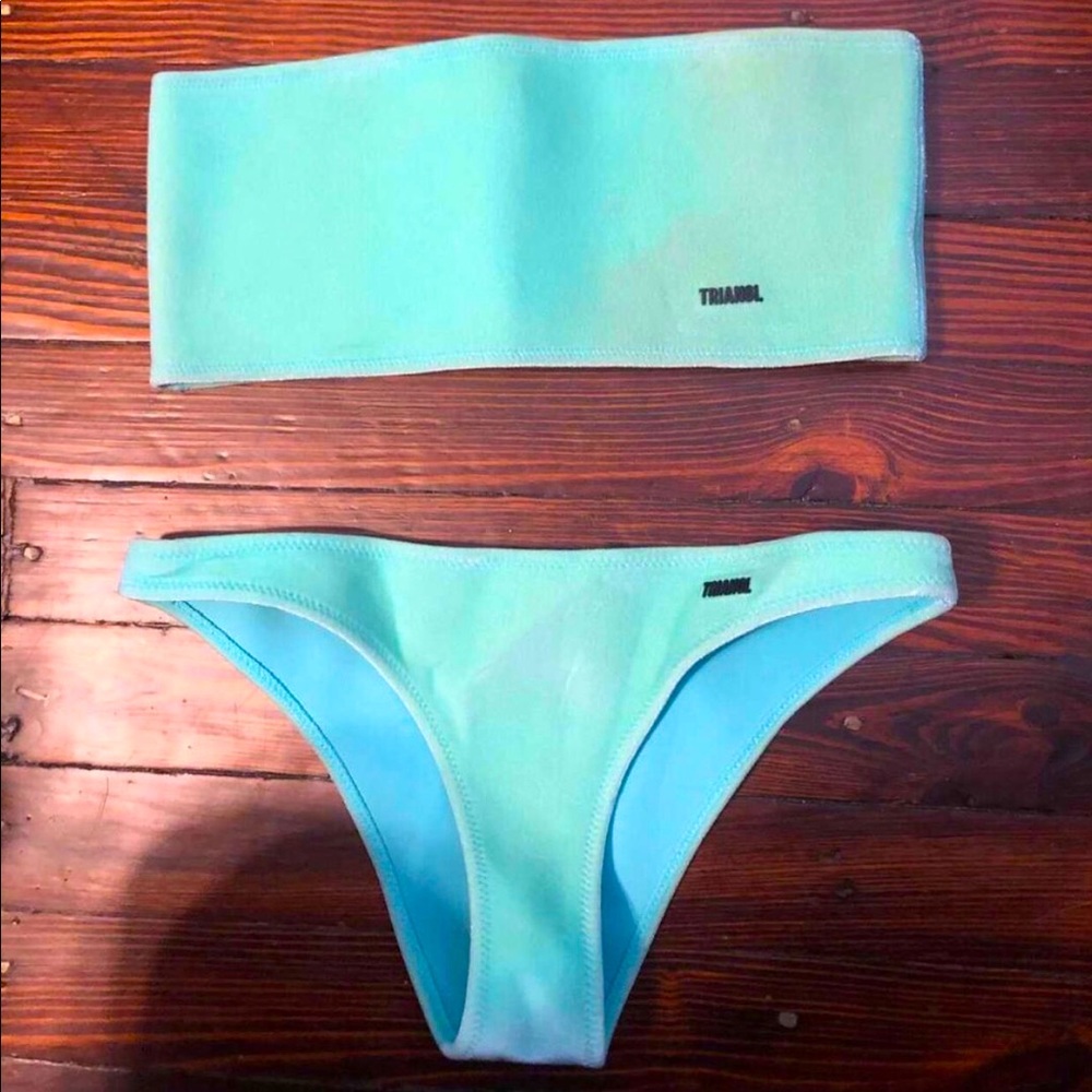 Triangle swimsuits (3)